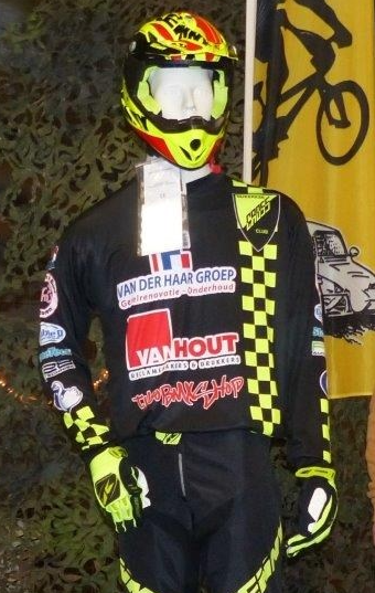 Gezocht: Shirtsponsors